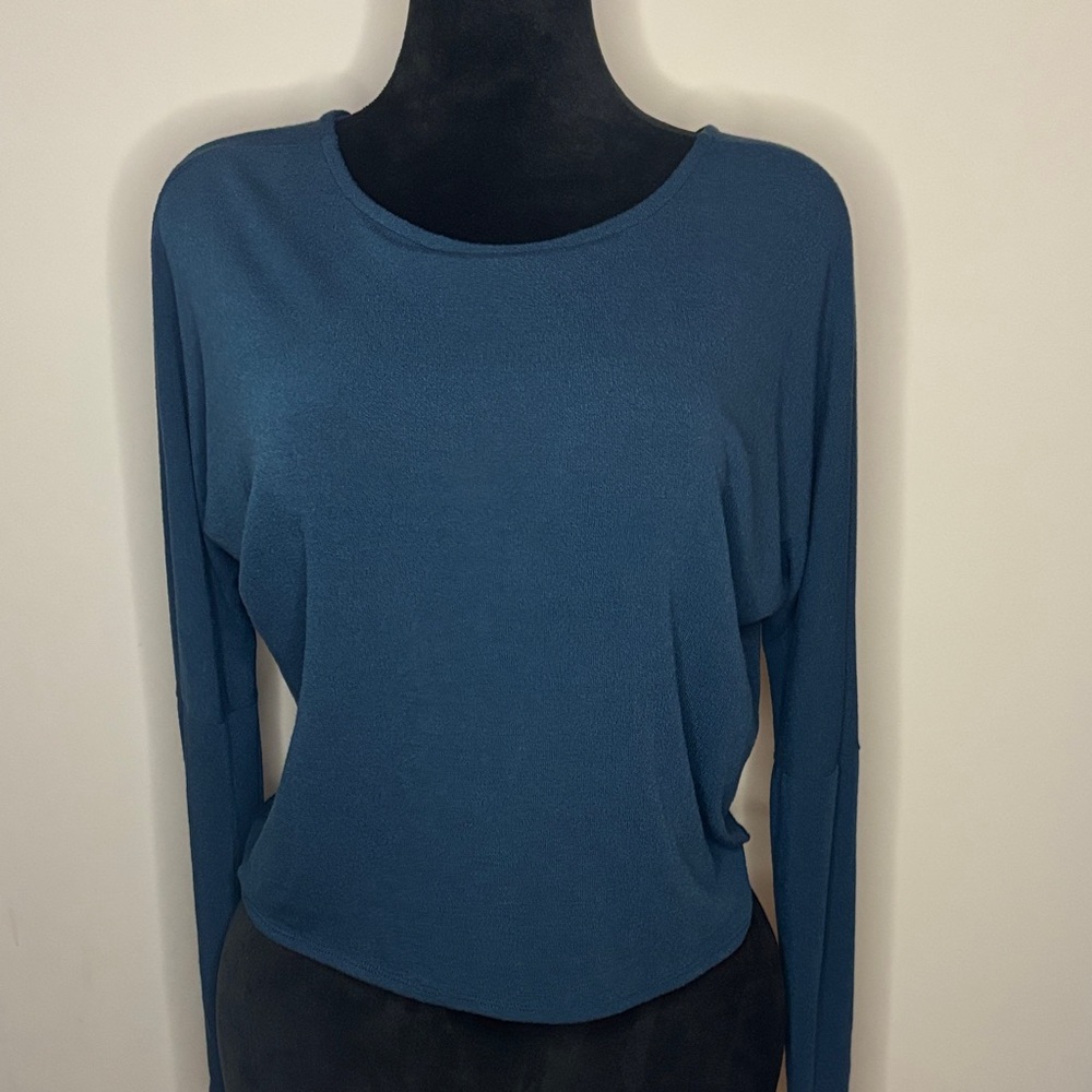 Dainty Hooligan Women's Blue Long Sleeve Top Open Back with Thumb holes Size S